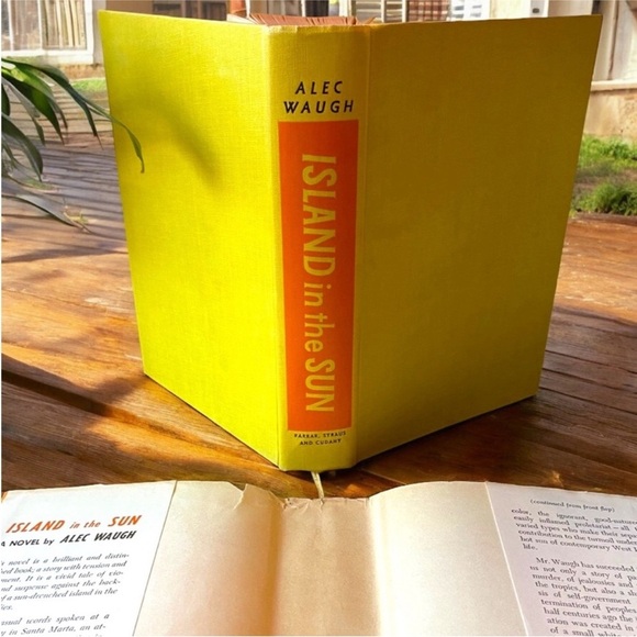 VINTAGE 1955 Island in the Sun by Alec Waugh - Hardback - Picture 6 of 10
